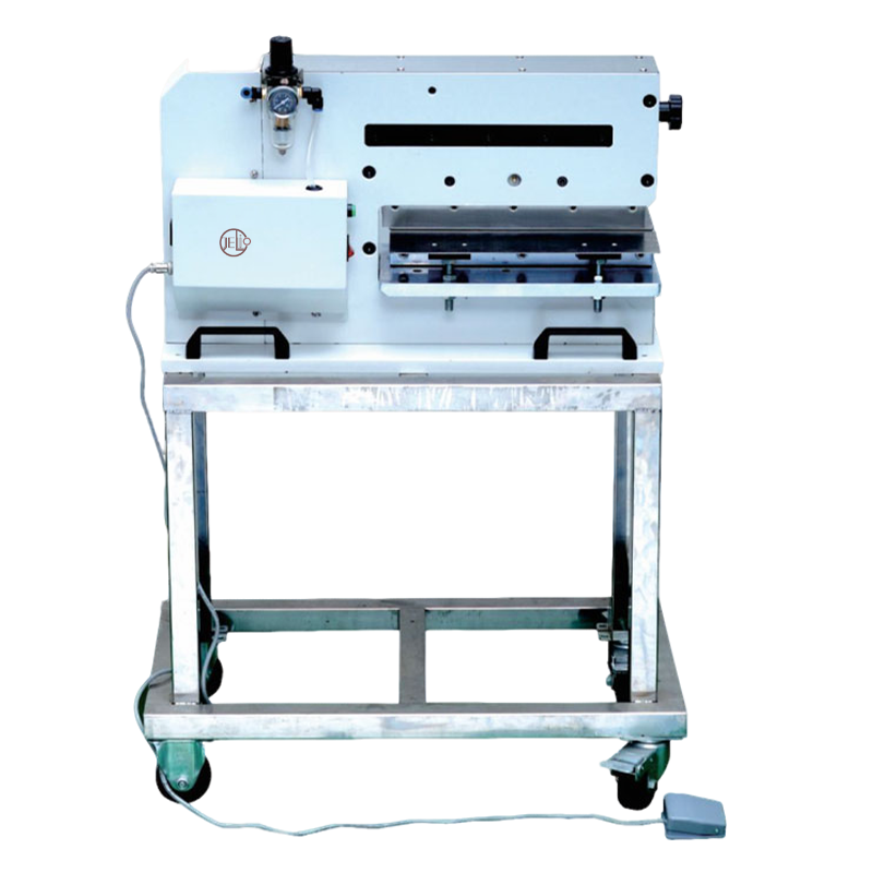 Guillotine depaneling machine